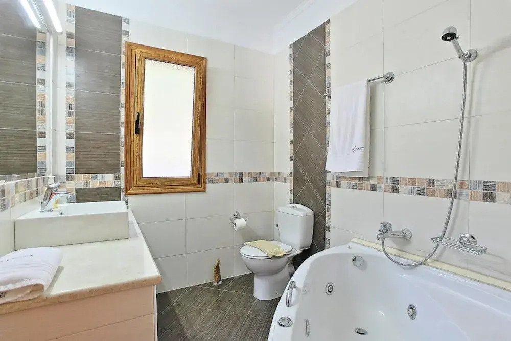 Villa Kyknos Large Private Pool Walk to Beach Sea Views A C Wifi Car Not Required Eco-friendl - 2329