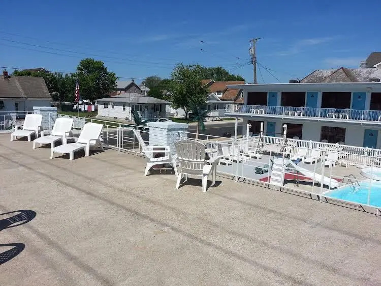 Sandbox Motel