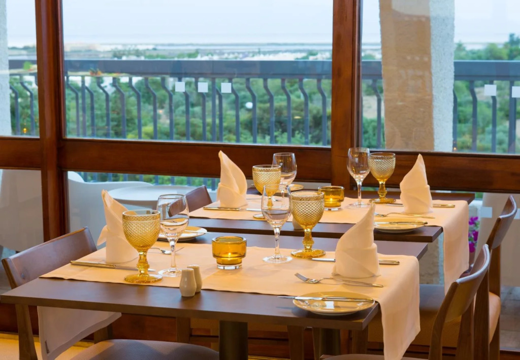 OZADI Tavira Hotel