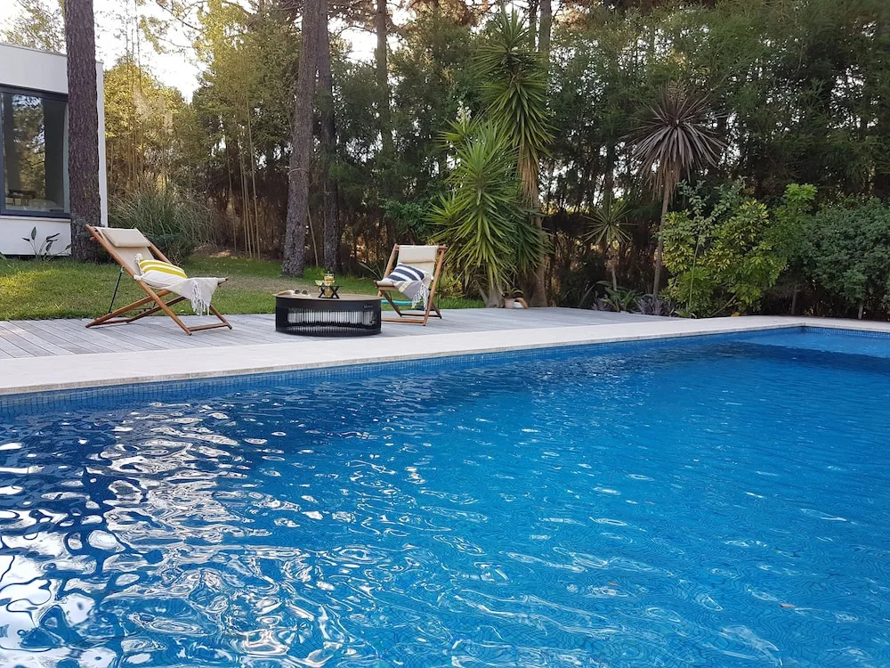 Aroeira Paradise Villa by Host-Point