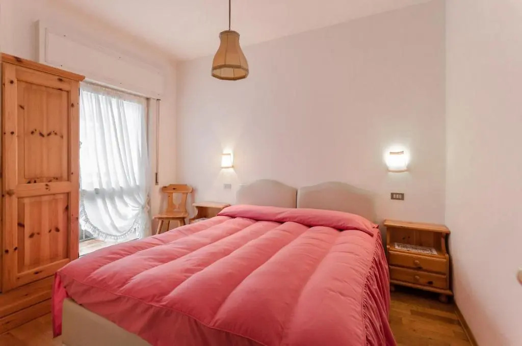 Continental 101- 4 Beds