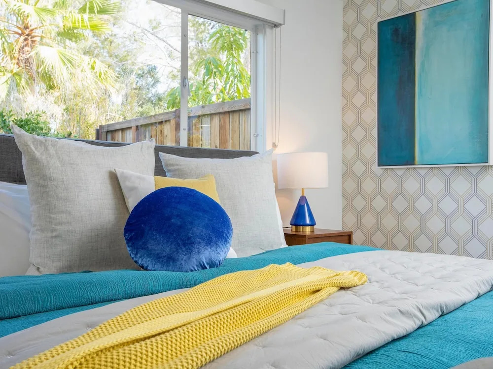 West Elm House: The Seven-Eighty by ACME House Company