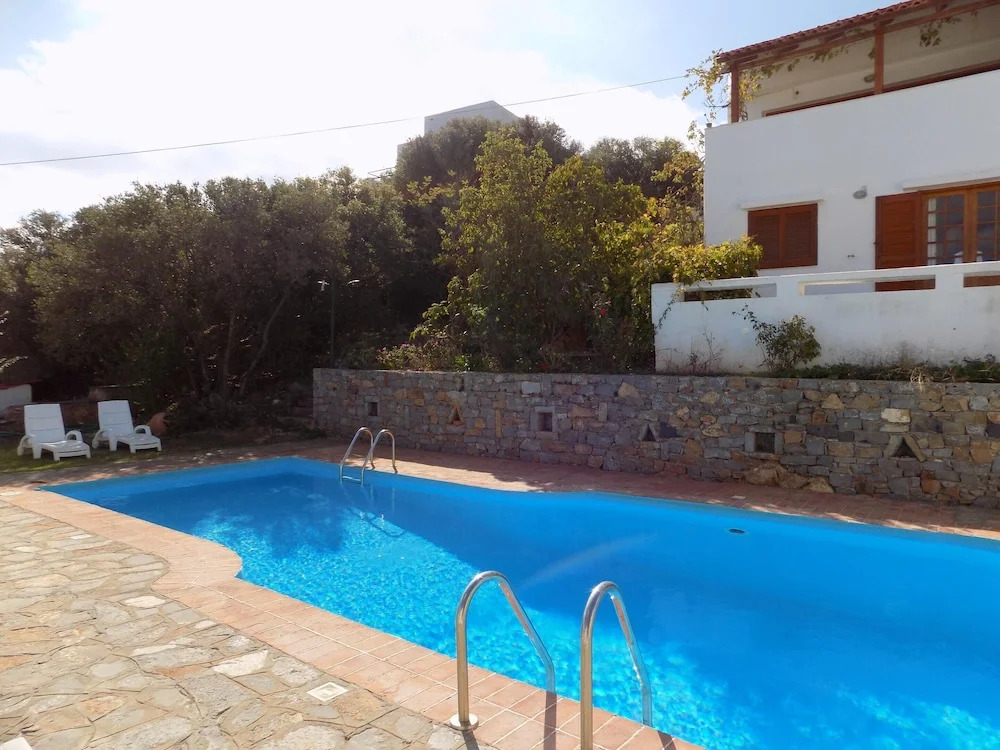 Apartment With one Bedroom in Ammoudara, With Pool Access, Balcony and