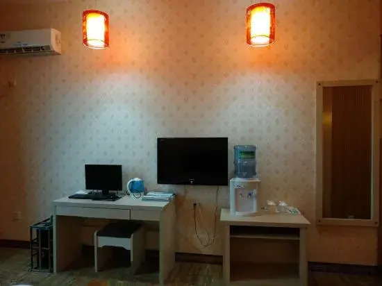 Xixiangfeng Business Hotel