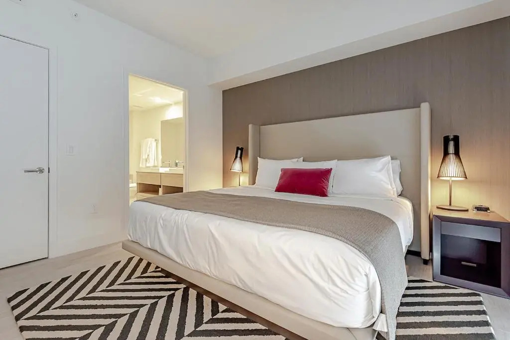 5*AMENITIES Luxury 3 BR-Stunning VIEW & High Floor