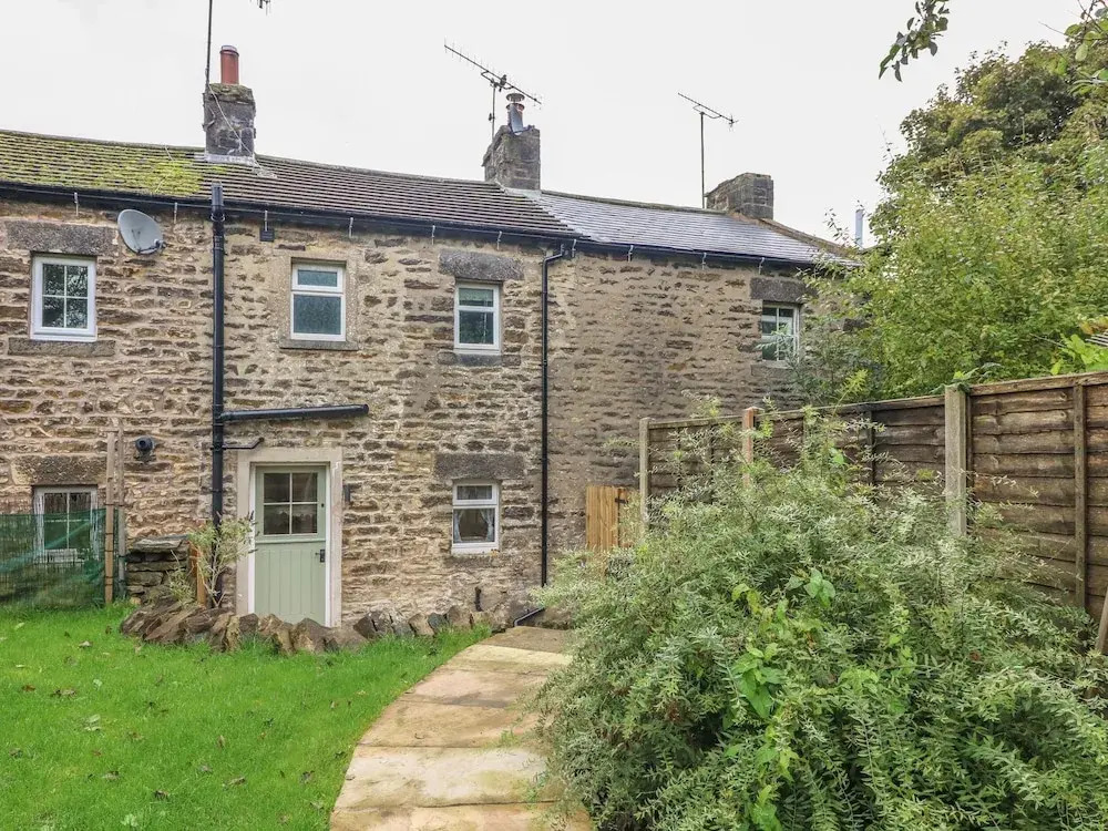 5 Bank Cottage