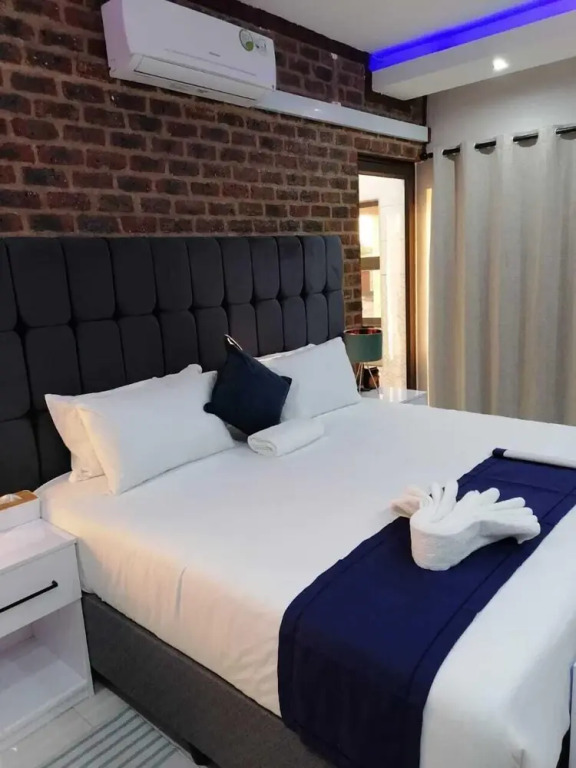 Tlokweng Rose Garden Guesthouse