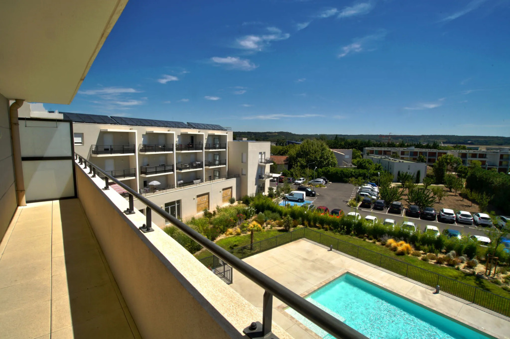 KOSY AppartHôtels - Campus Del Sol Esplanade