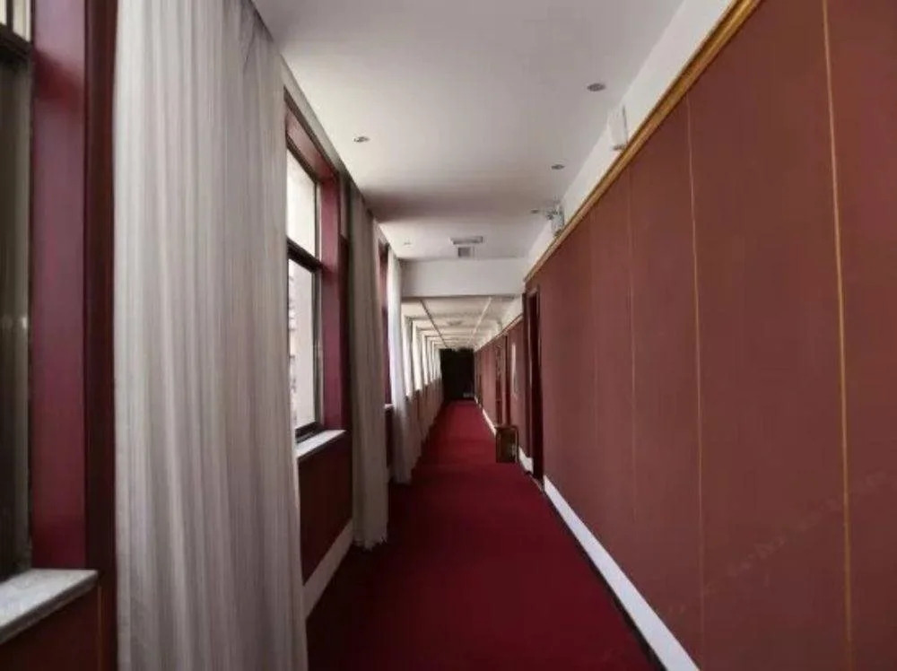 Qufu Lushengge Confucian Hotel