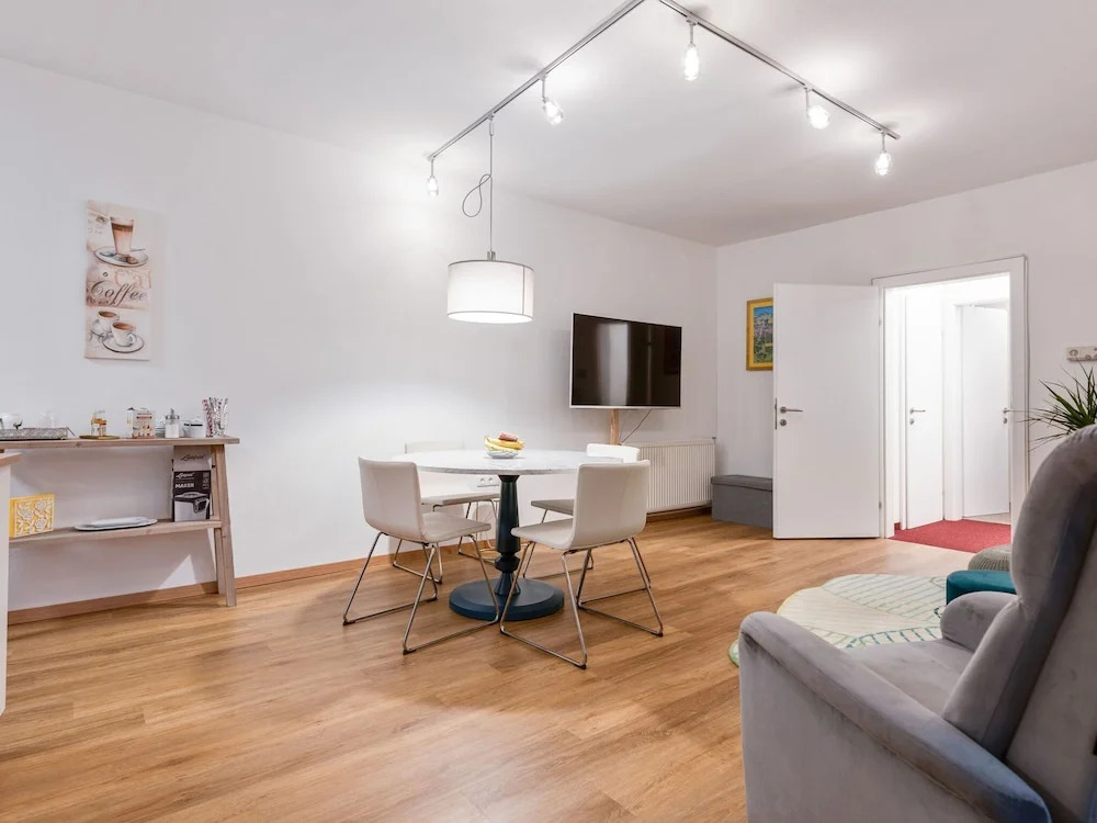 Comfortable Apartment in Gmunden Near Schloss Ort