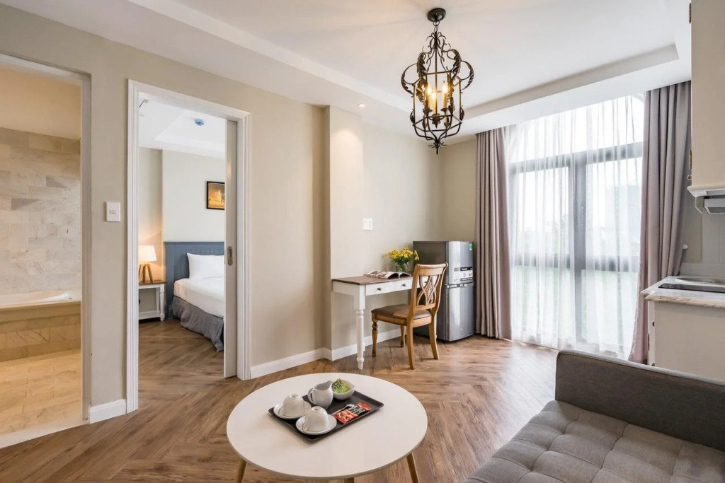 Parklane Hotel Saigon South