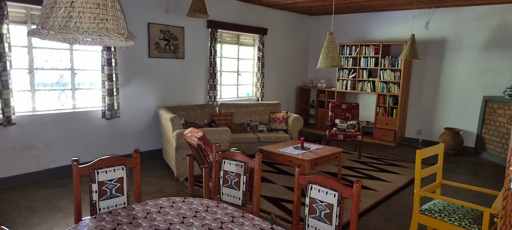 Mutolere Coffee Pot Guest Houses
