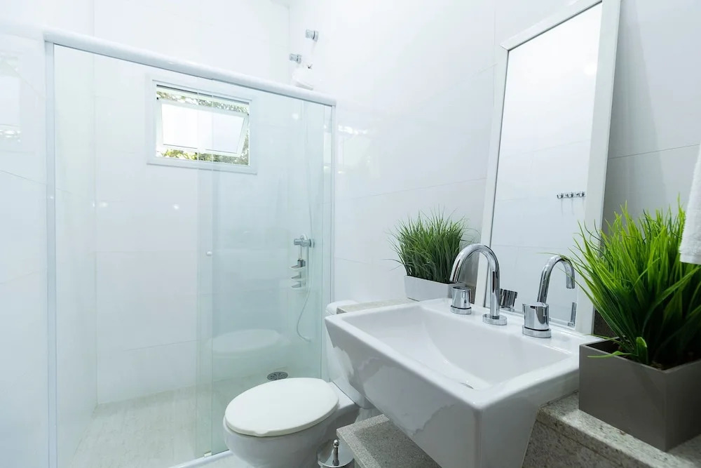 Chácara com Piscina a 40 min de SP