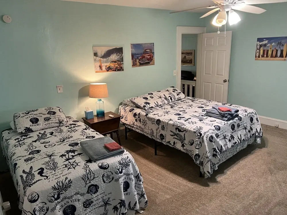 Cozy Bay View Oceanside 1 Bedroom Cottage by RedAwning