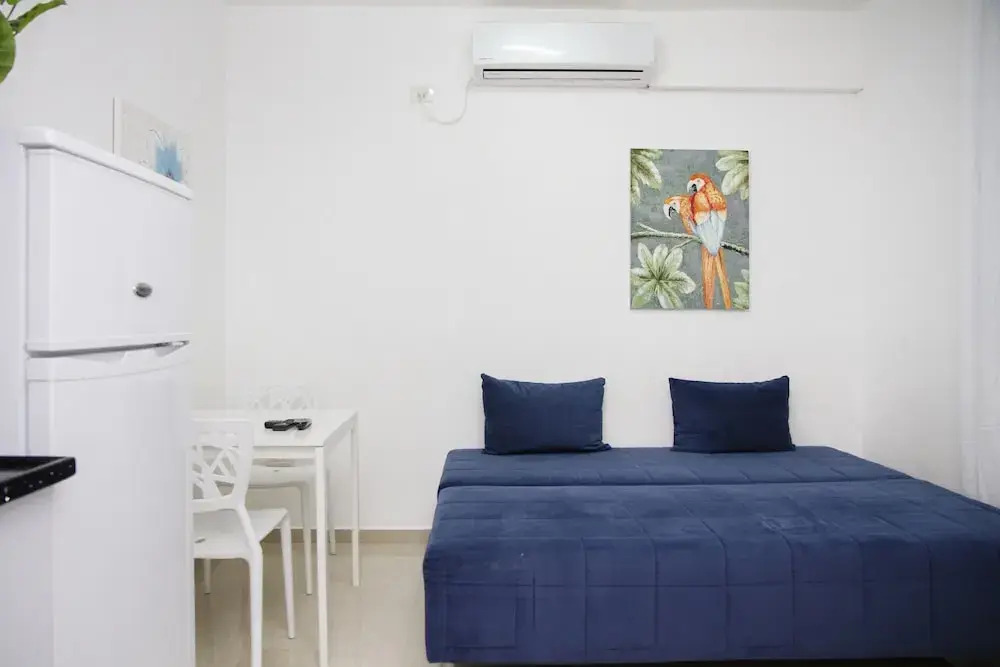 GK Apartments Ben Gurion 105