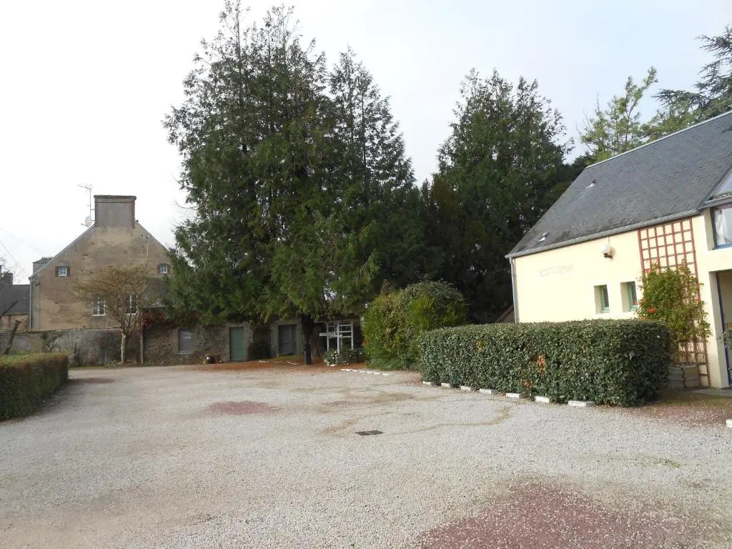 Logis Hôtel La Demeure du Perron