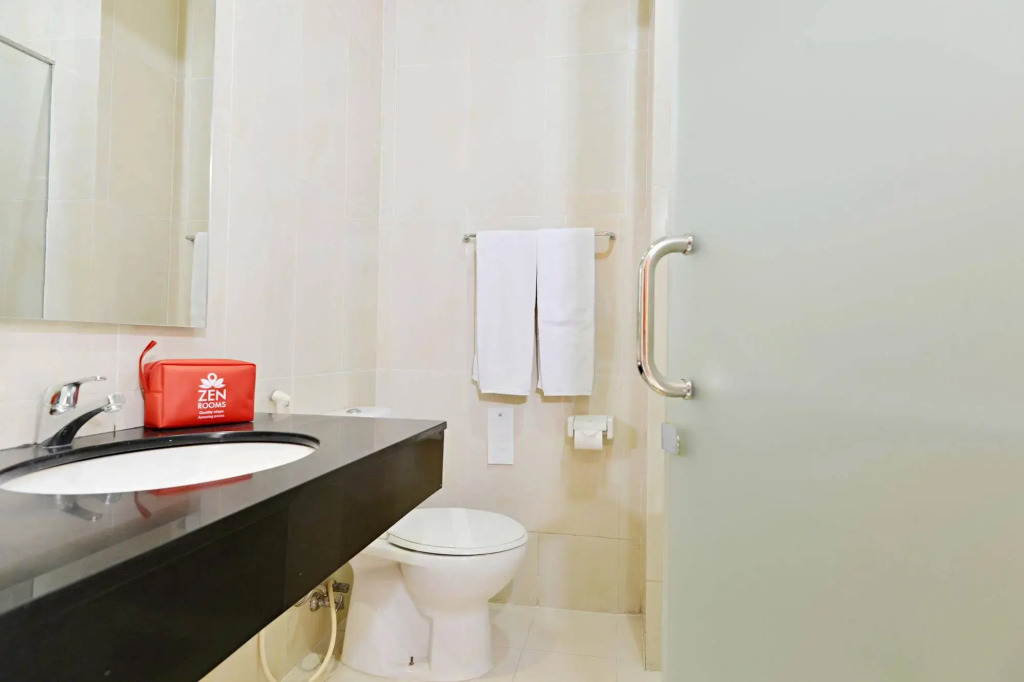 ZEN Rooms Pasteur Babakan Jeruk