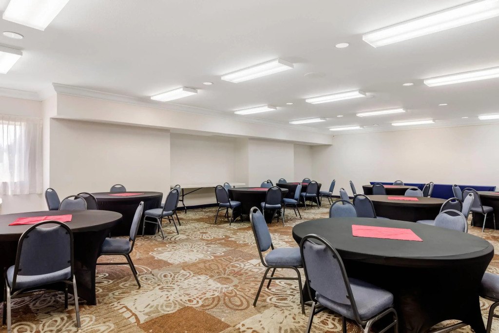 Quality Inn & Suites Denver International Airport