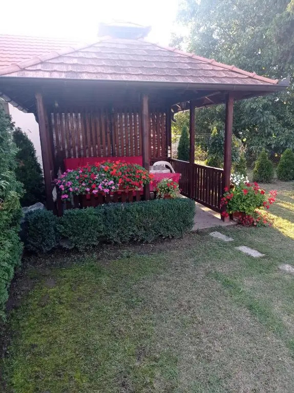 Green Garden Apartments