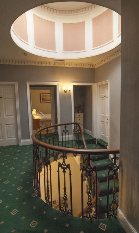Hilbury Court Hotel