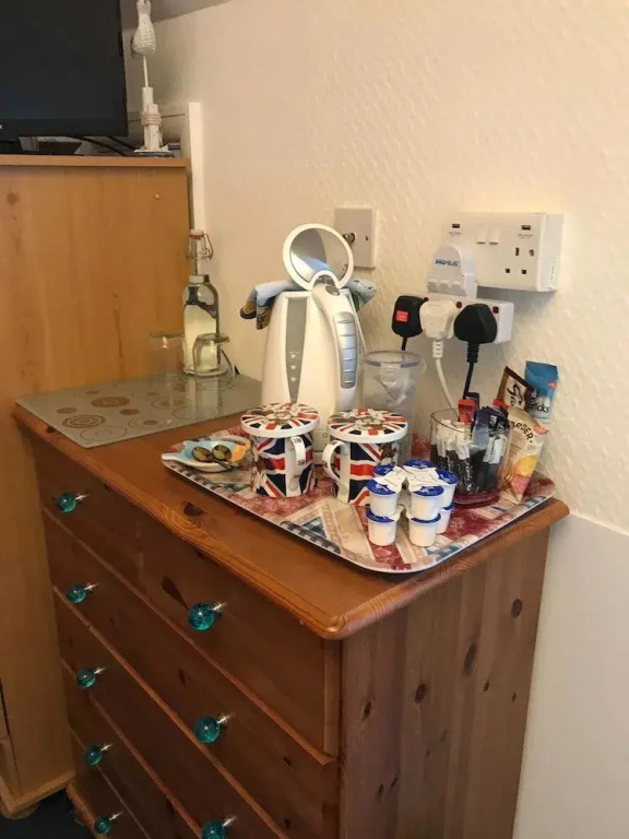 The Lyndsay Guest House