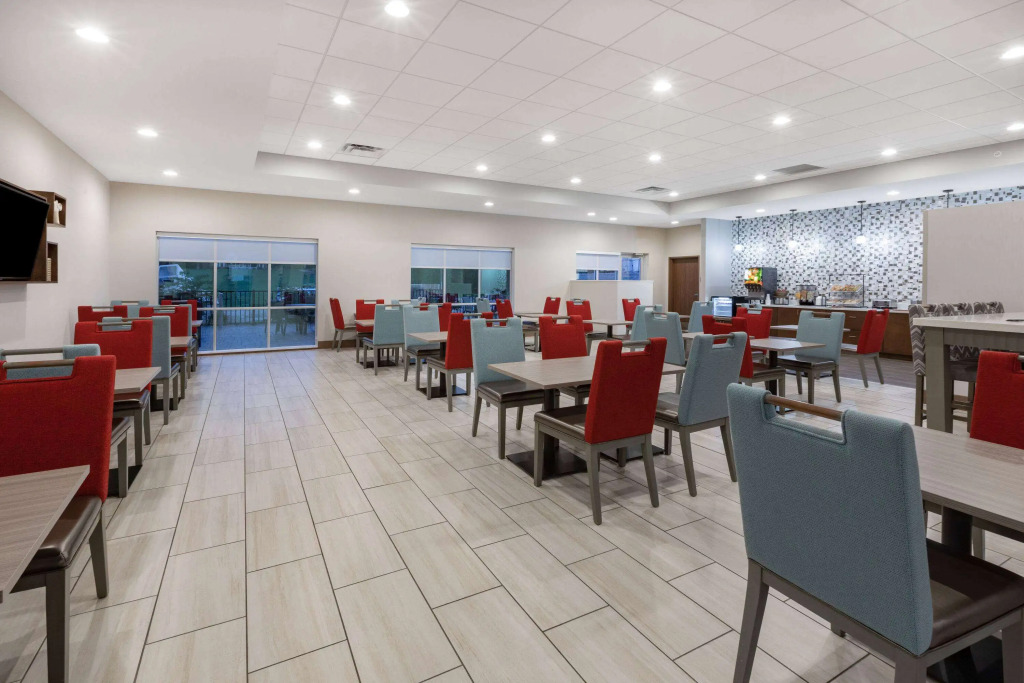 La Quinta Inn & Suites by Wyndham Jackson-Cape Girardeau
