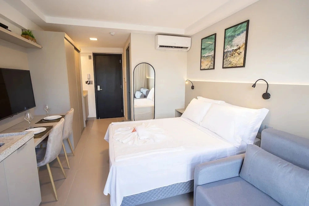 Beach Haus #425 Quadruple in Bessa By Carpediem