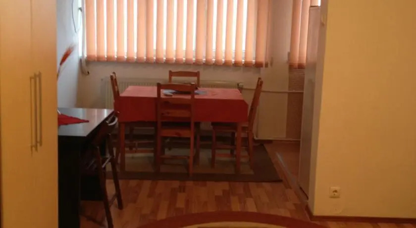 Alinas Residence