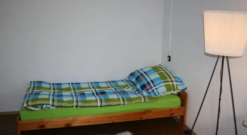 Private room for up to 3 with parking and WiFi