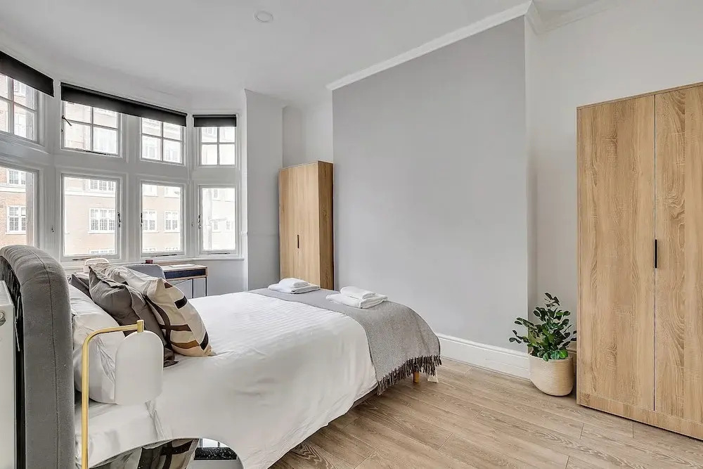 Hive Kensington