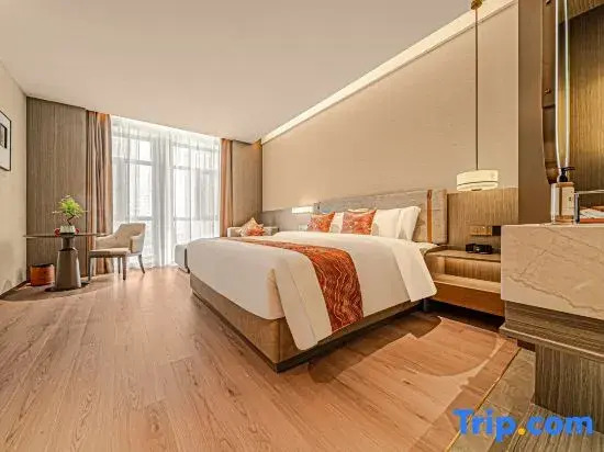 Longhai Silk Road Holiday Hotel