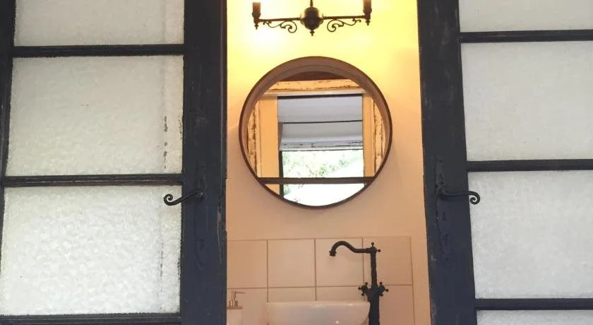 Bakehouse '38 Restaurant & Guesthouse