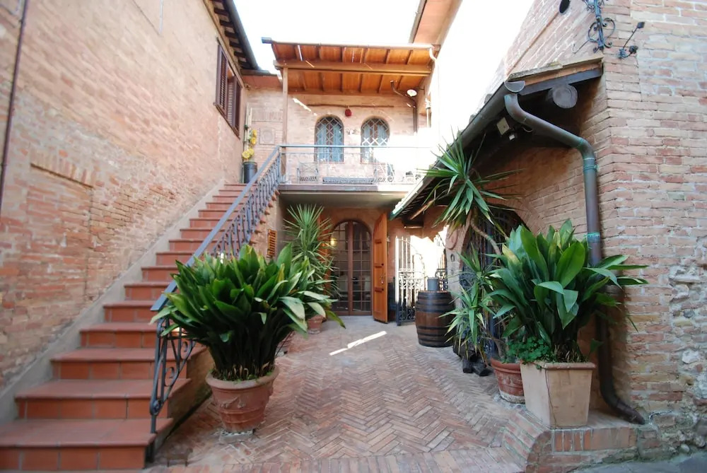 Casa Lazzaro