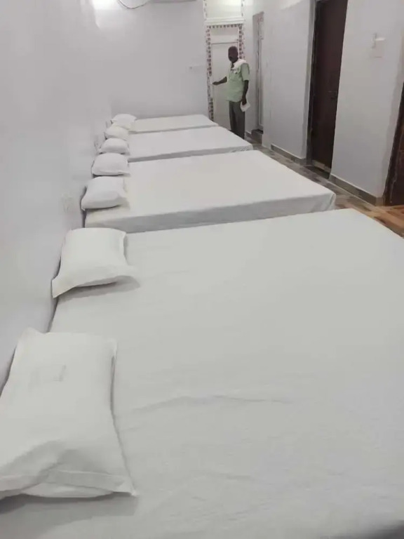 Krishna Inn