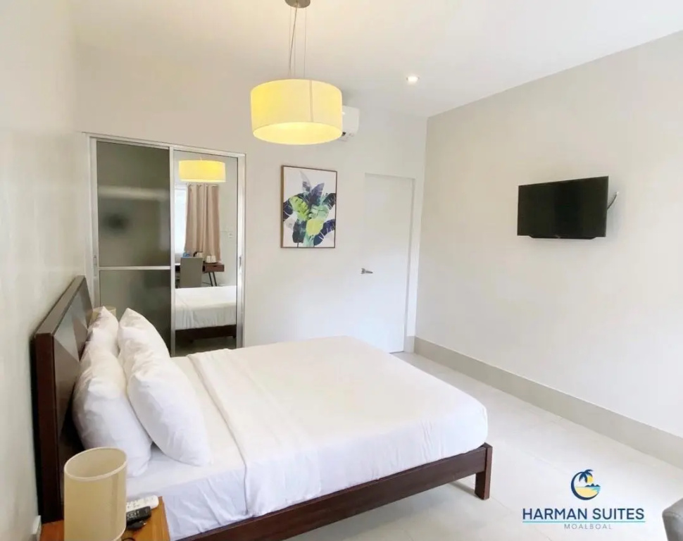 HARMAN SUITES Moalboal