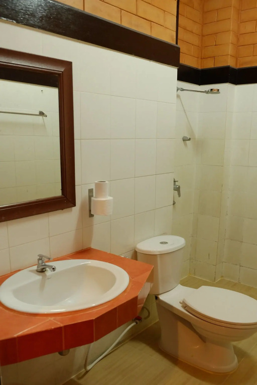 Changsova Hotel