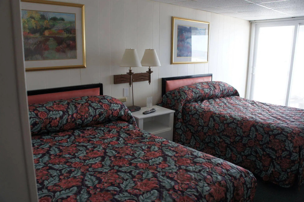 Hillcrest Inn