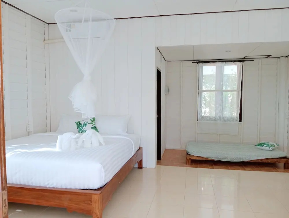 The River Retreat Koh Mak