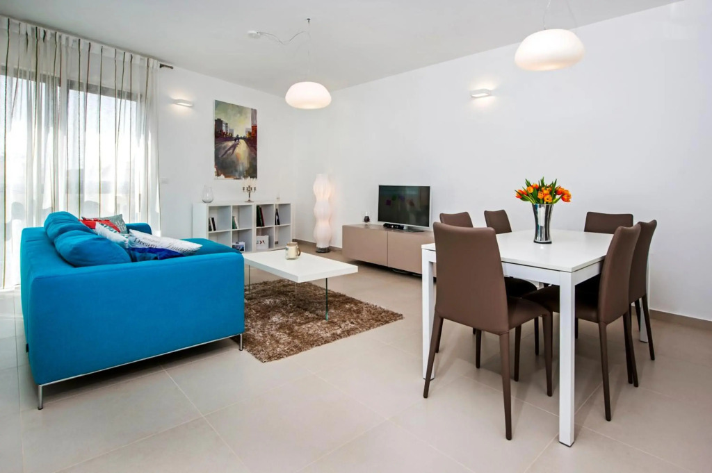 Sunset Luxury Apartment