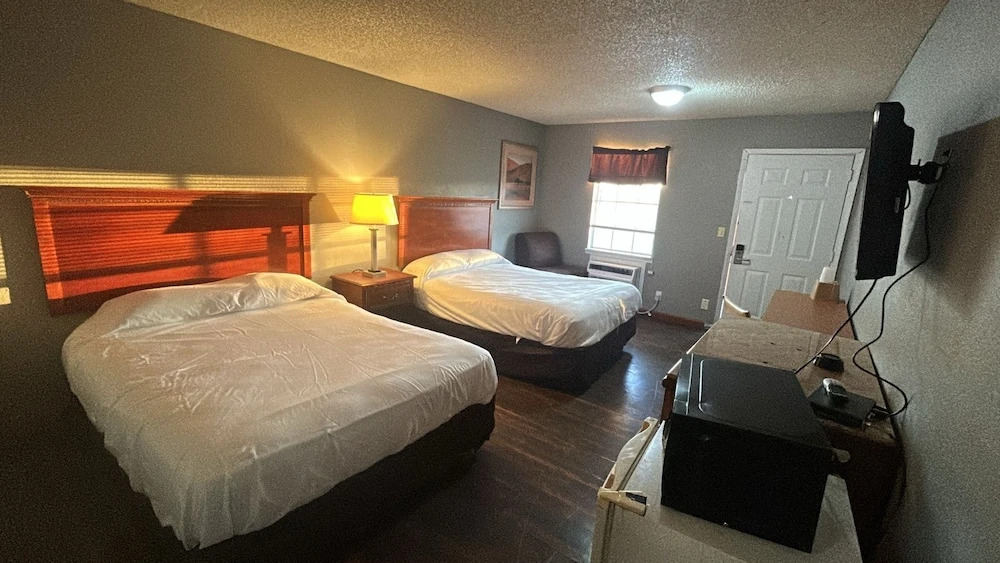 HiWay Inn Express Elk City Route 66