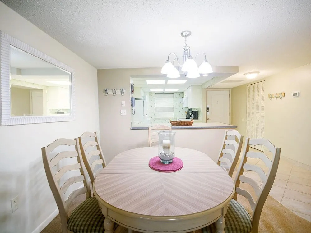 Island Club 4205 - Two Bedroom Condo