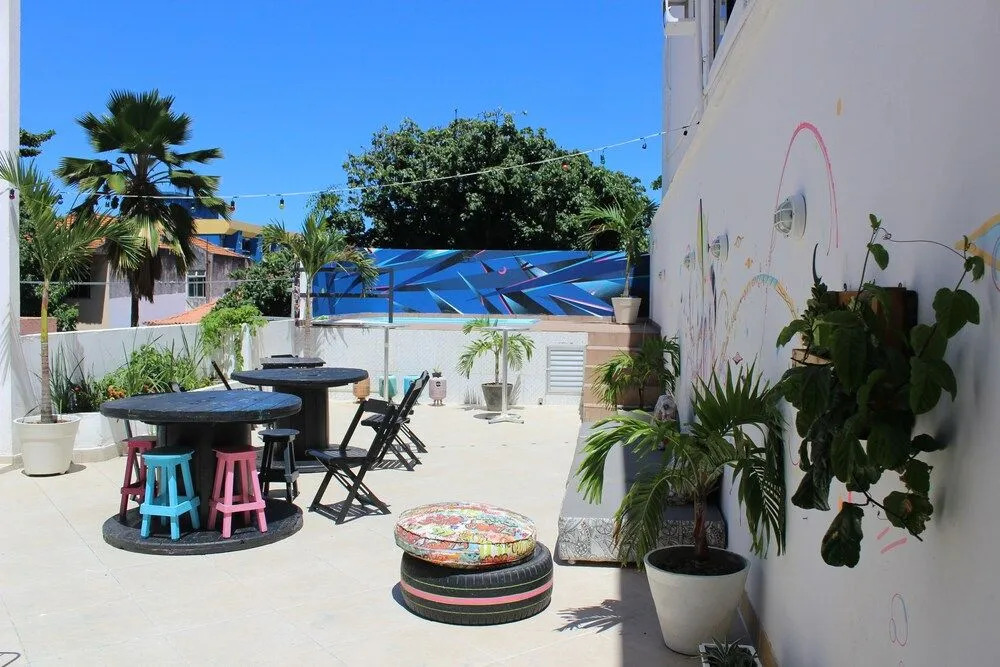 Farol da Barra Suites e Hostel