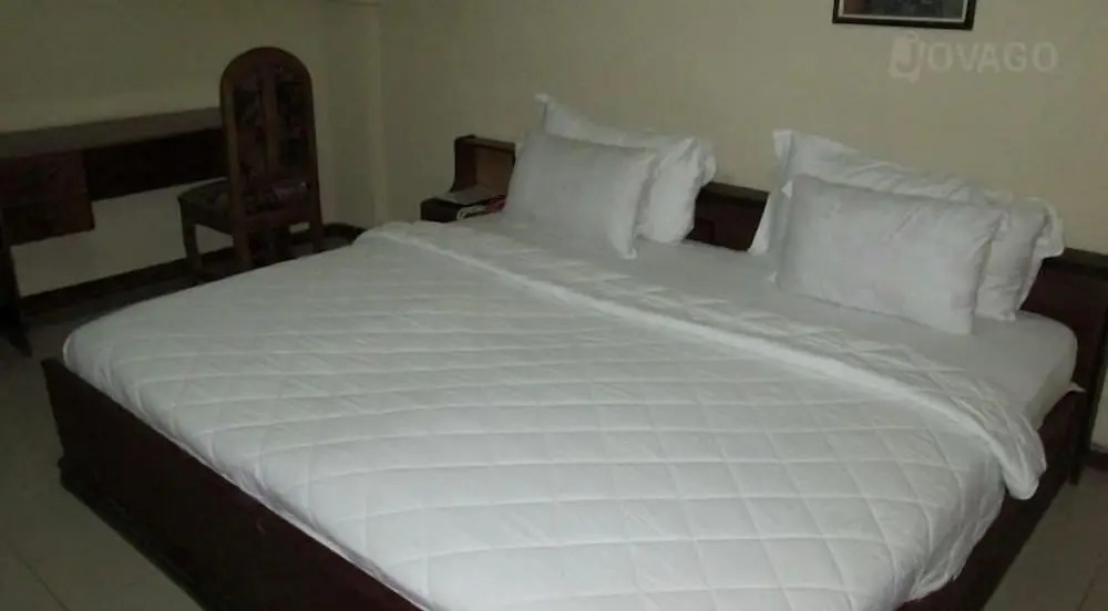 Kingsby homes and hotel