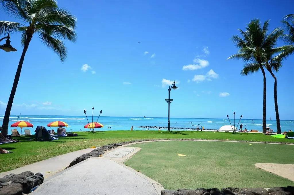 Renovated Private Kuhio Village 708A Studio - 2 min Walk 2 the Beach