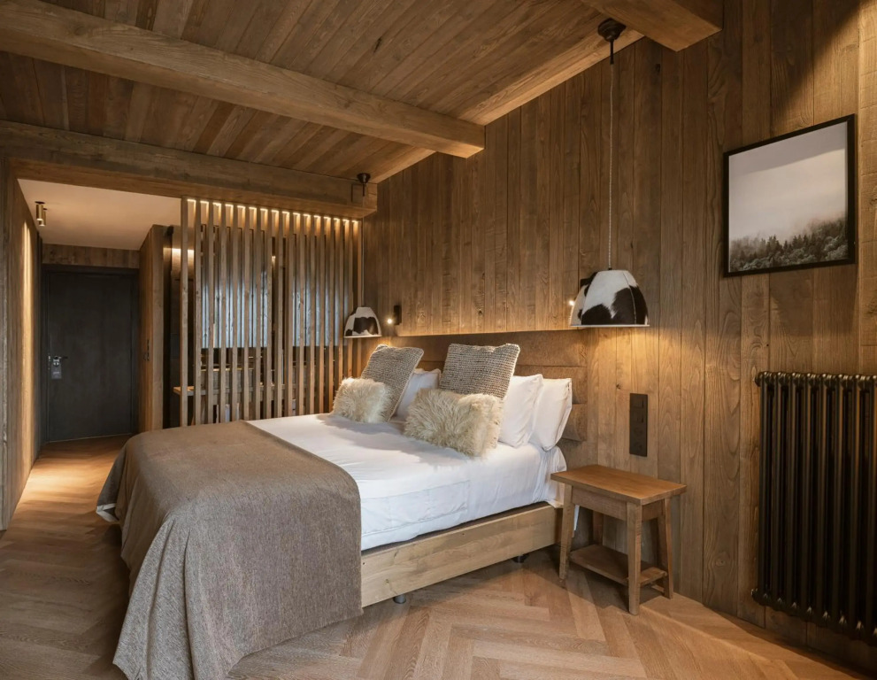 The Mountains Hotel