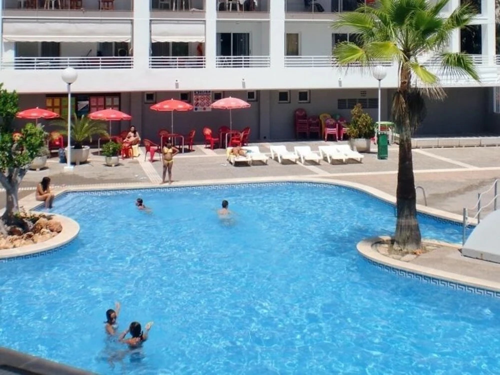 Apartamentos Royal 35
