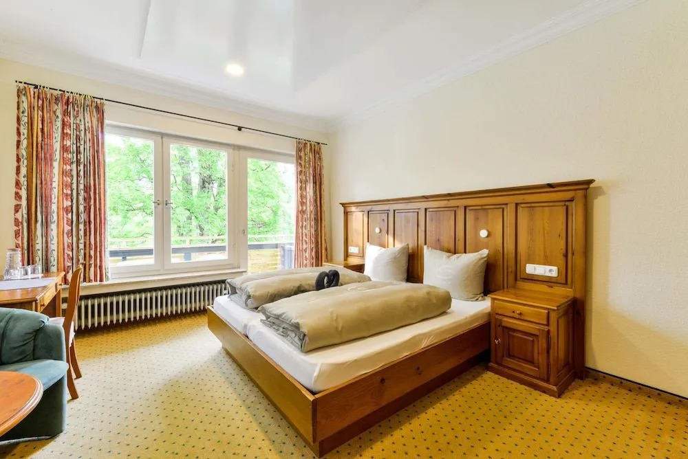 SEINZ - vegetarisches/ veganes BioHotel