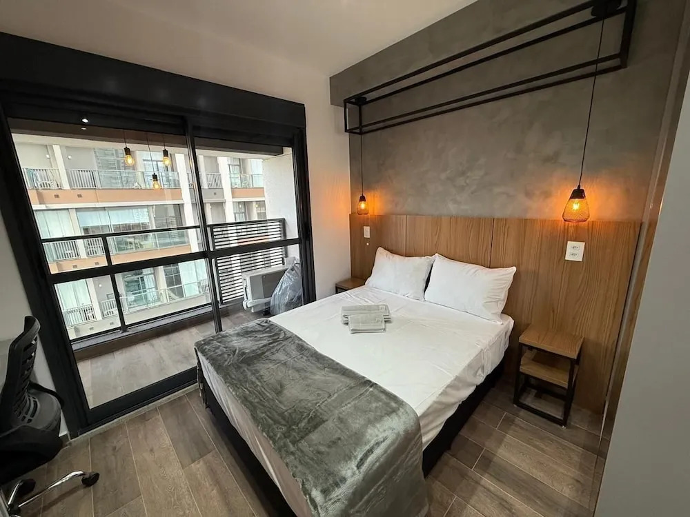 Haus Mitre Residences