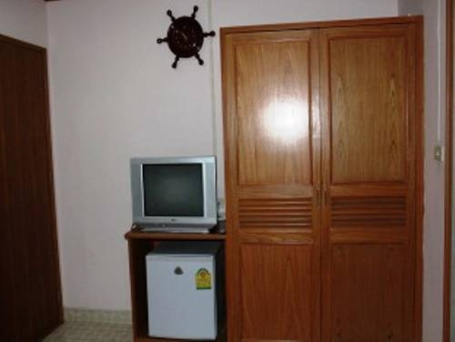 Full Moon Guesthouse