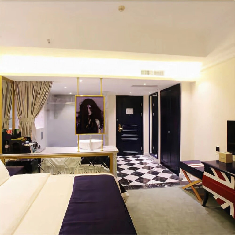 Gene Hotel